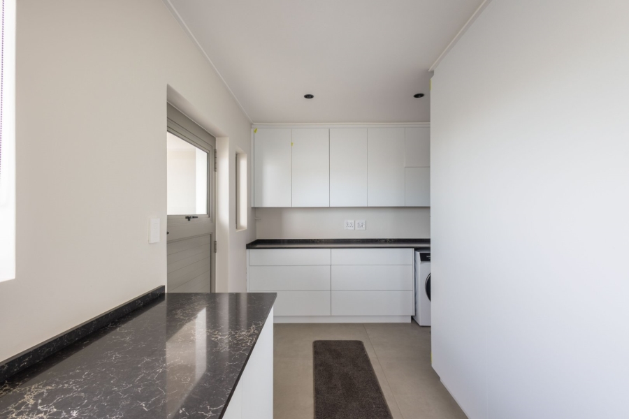 6 Bedroom Property for Sale in Cutty Sark Western Cape